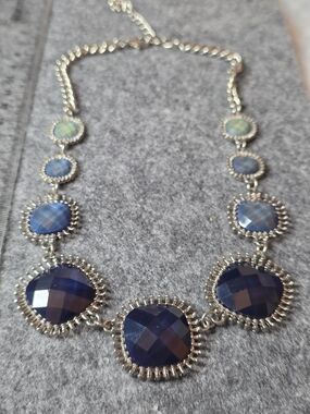 paparazzi Silver Necklace with Blue and Aqua Faceted Stones B7